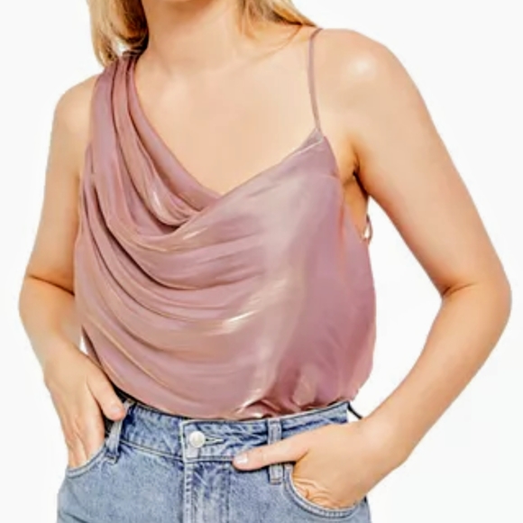 Free People Tops - 🔥🔥FREE PEOPLE WOMEN'S SHIMMY CAMISOLE🔥🔥 Free People Tops - 🔥🔥FREE PEOPLE WOMEN'S SHIMMY CAMISOLE🔥🔥